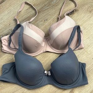 Victoria’s Secret womens Sz 36C lot of 2 bras. Body by Victoria lined Demi.
